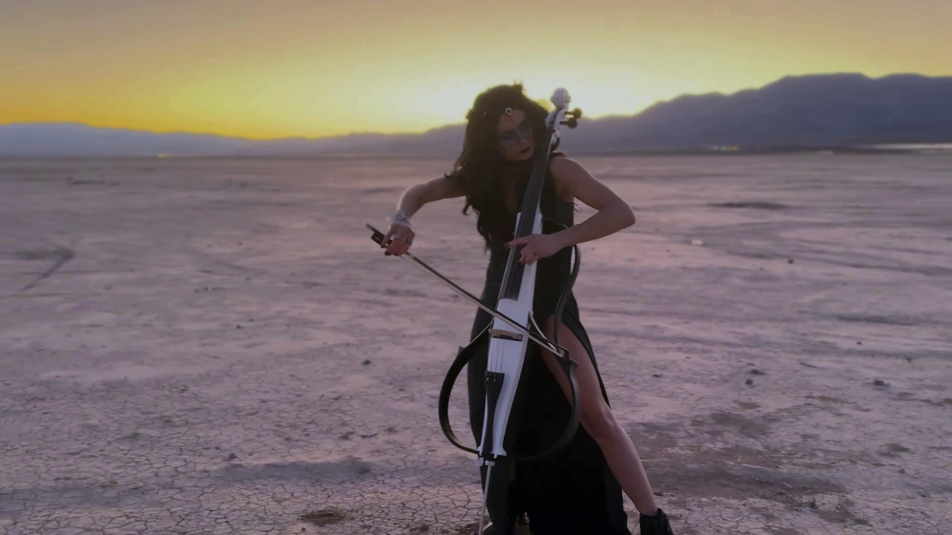 Elenka Cello