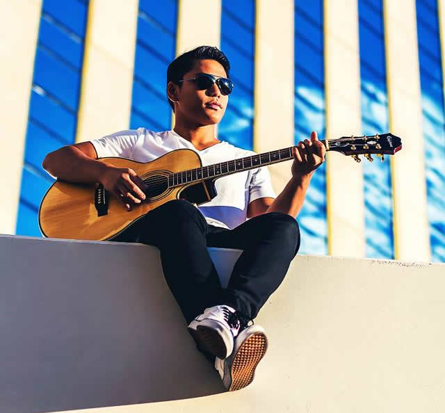 Daniel Echo