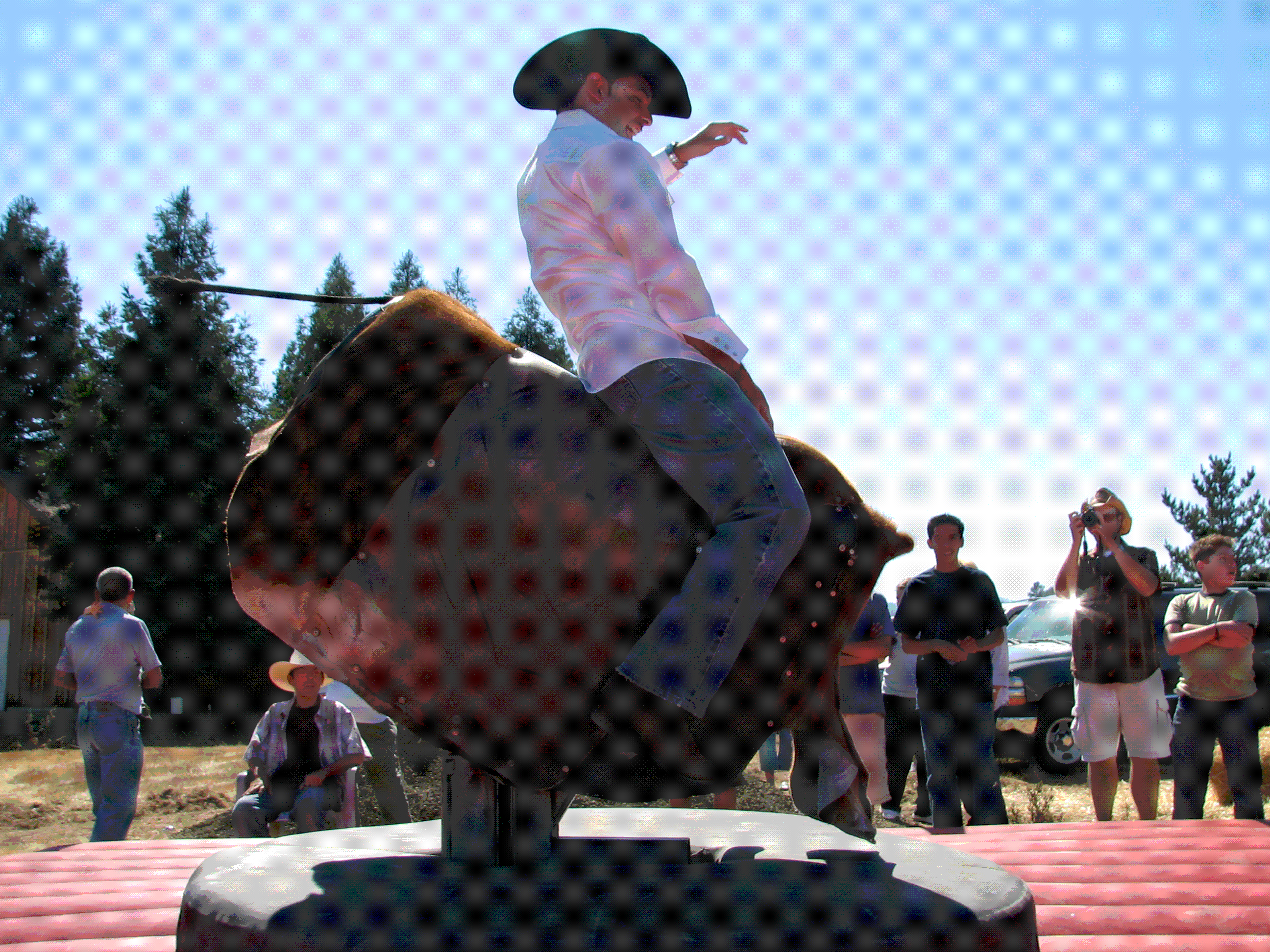 WESTERN THEMED ENTERTAINMENT