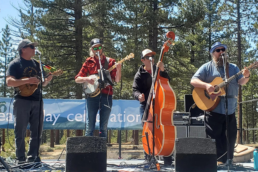 ID-5247932000148353342-BisonStringBand01-900×600-1
