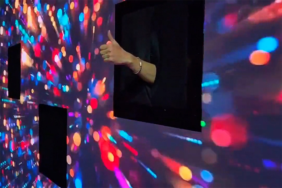 LED Champagne Wall
