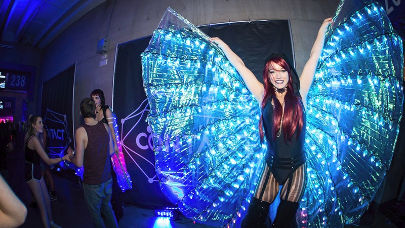 LED Angel Stilt Walkers