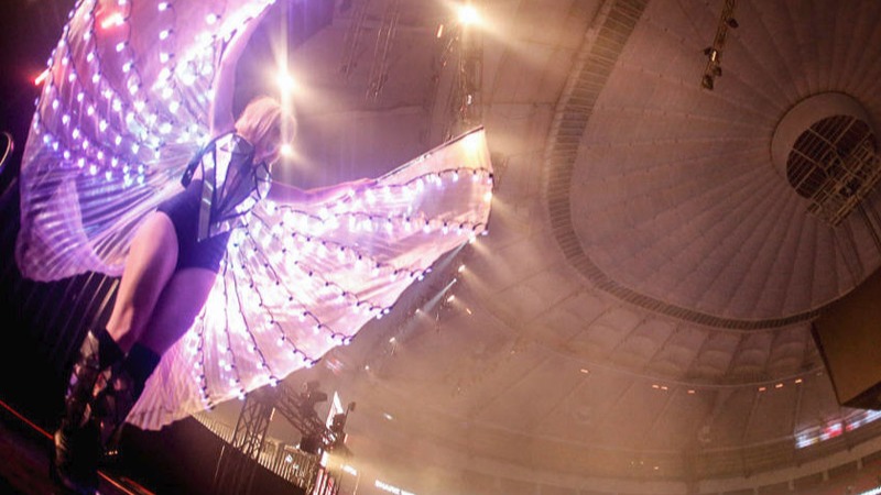 LED Angel Stilt Walkers