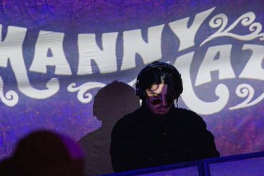 ID-5247932000109773098-Manny2