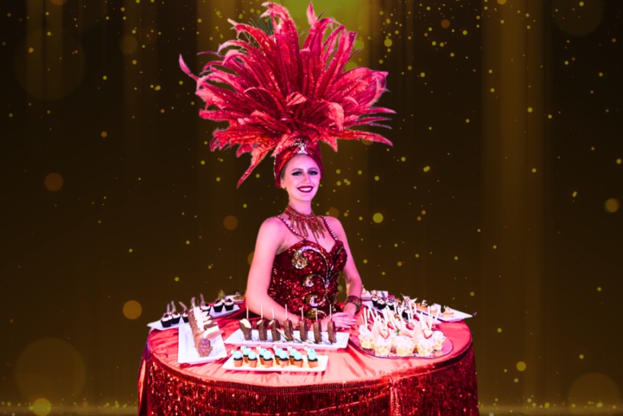 ID-5247932000114638163-Showgirl-serving-table