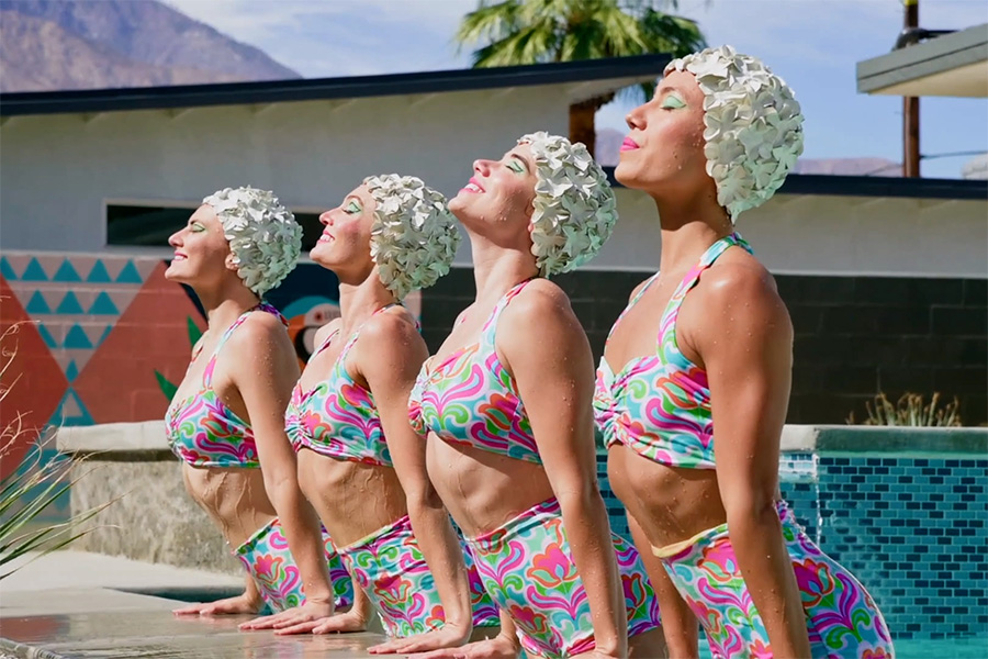 ID-5247932000113212154-SynchronizedSwimmers.Still021-900×600-1