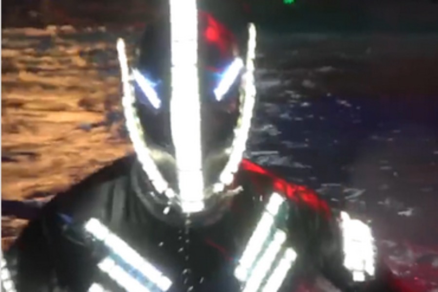 ID-5247932000114401007-Pool-Robot