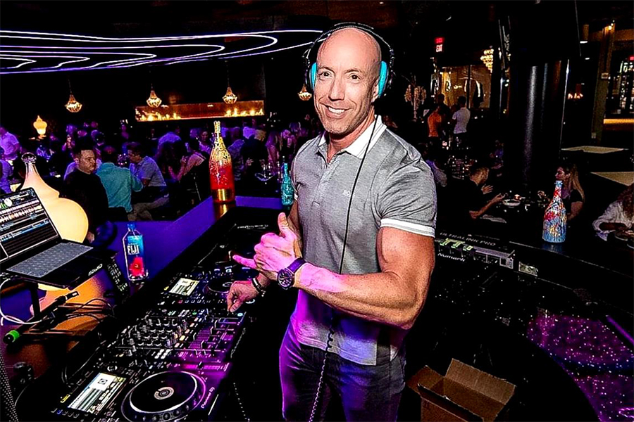 ID-5247932000129418507-DJ-JustinSayne17-900×600-2
