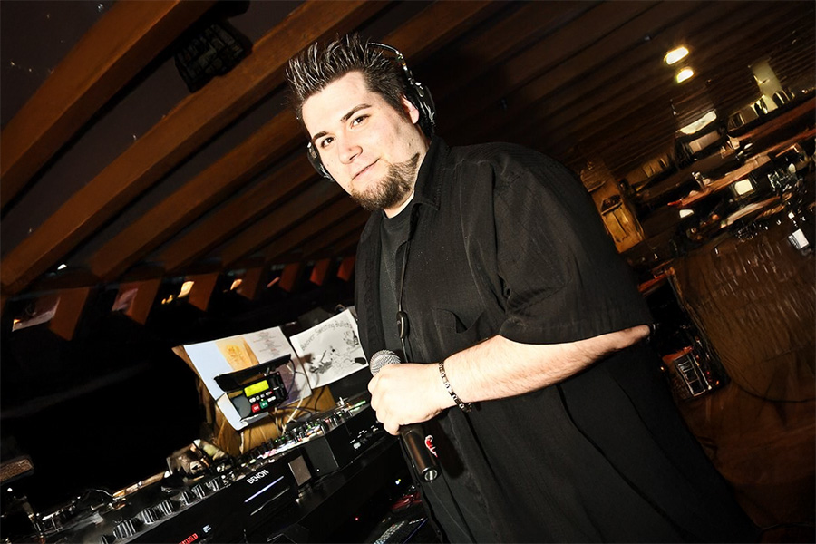 ID-5247932000145549177-DJMontana01-900×600-1