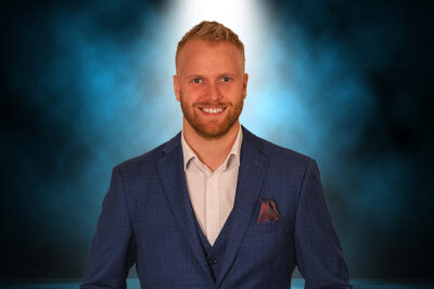 ID-5247932000031176121-conway-email-pitch