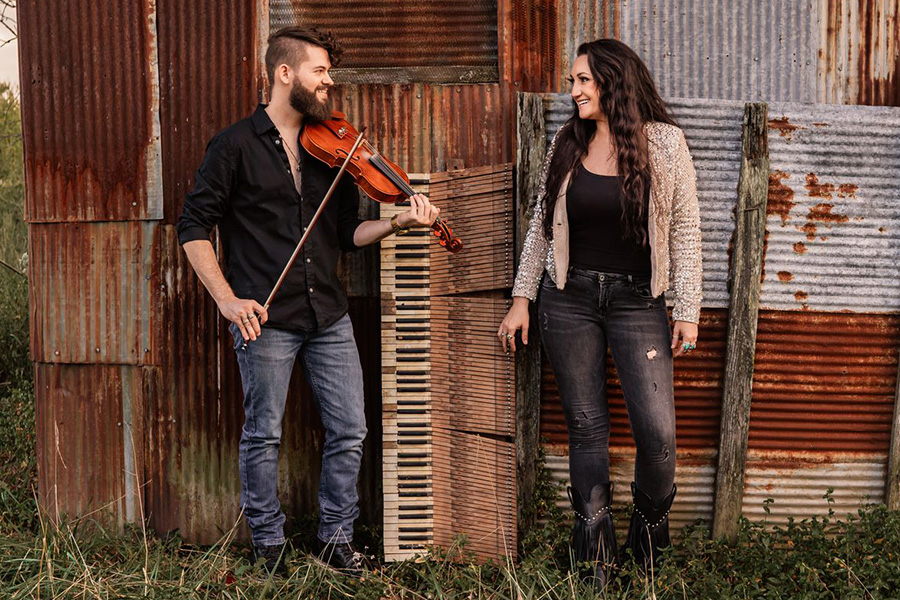 ID-5247932000066429004-CliffSusan08-900×600-1