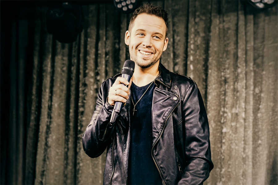 ID-5247932000072052258-BrandonStyles-900×600-2