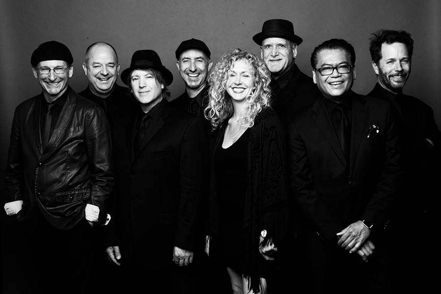ID-5247932000077802107-CarlaHelmbrechtBlackMarketJazz02-900×600-2