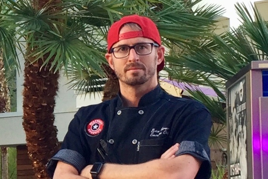 ID-5247932000097054386-Chef-Brian