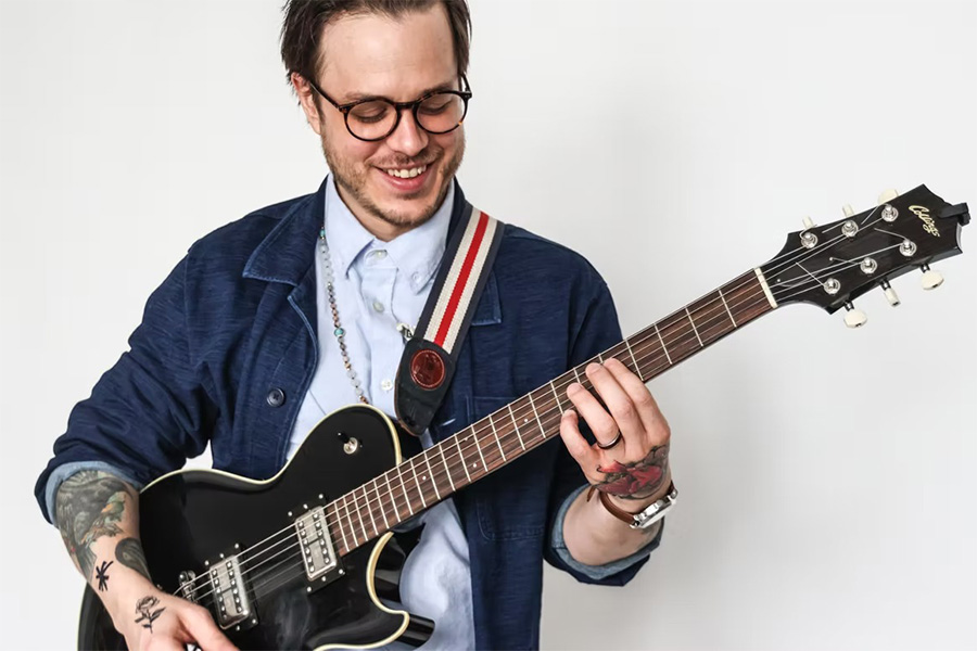 ID-5247932000132593012-charlie-ballantine08-900×600-1