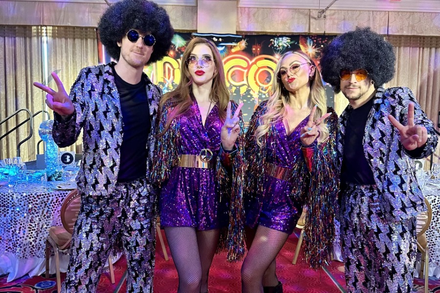 Disco Roller Skate Dancers