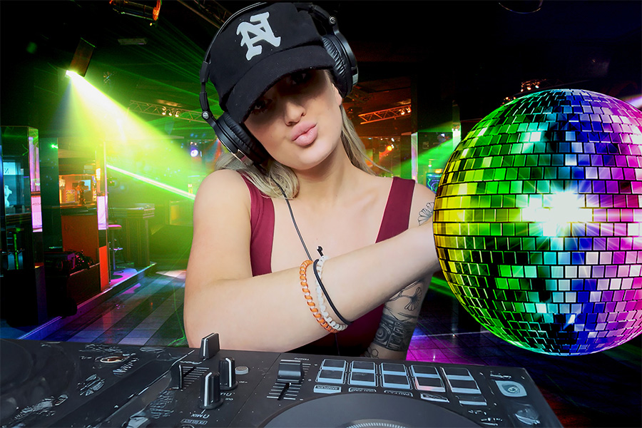 ID-5247932000154301001-DJKiwi02-900×600-1