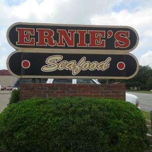 Ernie's Seafood Restaurant logo