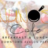Nunos Cafe logo