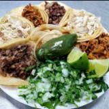 Martha's Taqueria logo