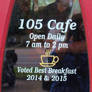 105 Cafe logo