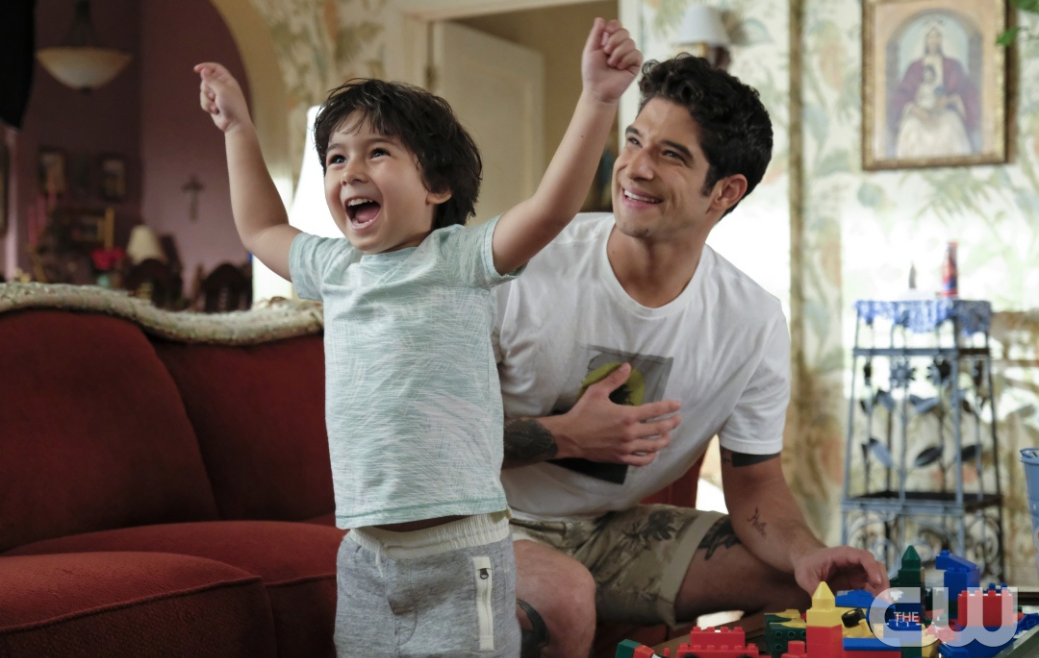 Let's Do The Time Warp With Mateo On 'Jane The Virgin' Black Girl Nerds