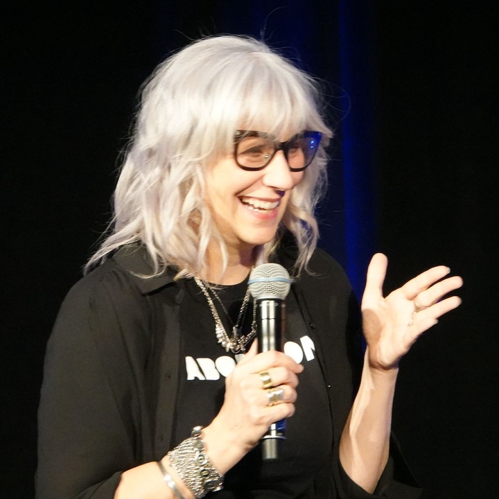 Lizz Winstead Tour Dates, Concert Tickets, & Live Streams