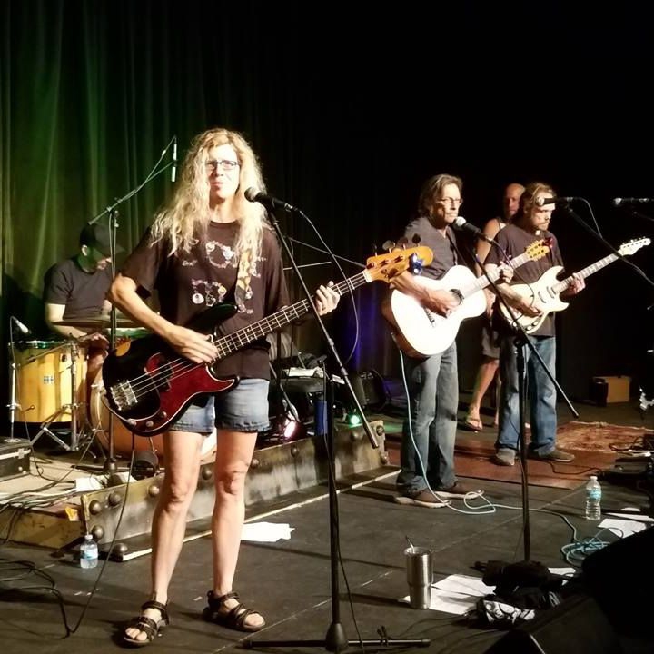 Bandsintown Joules Rio Tickets Pineda Inn Bar & Grill, Apr 16, 2022