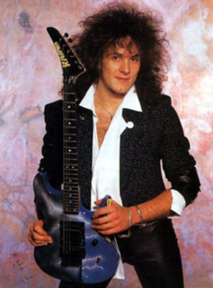 vivian campbell charvel