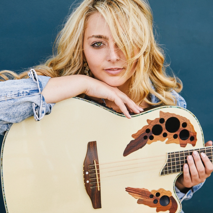 HunterGirl Tickets, 2022 Concert Tour Dates & Details Bandsintown