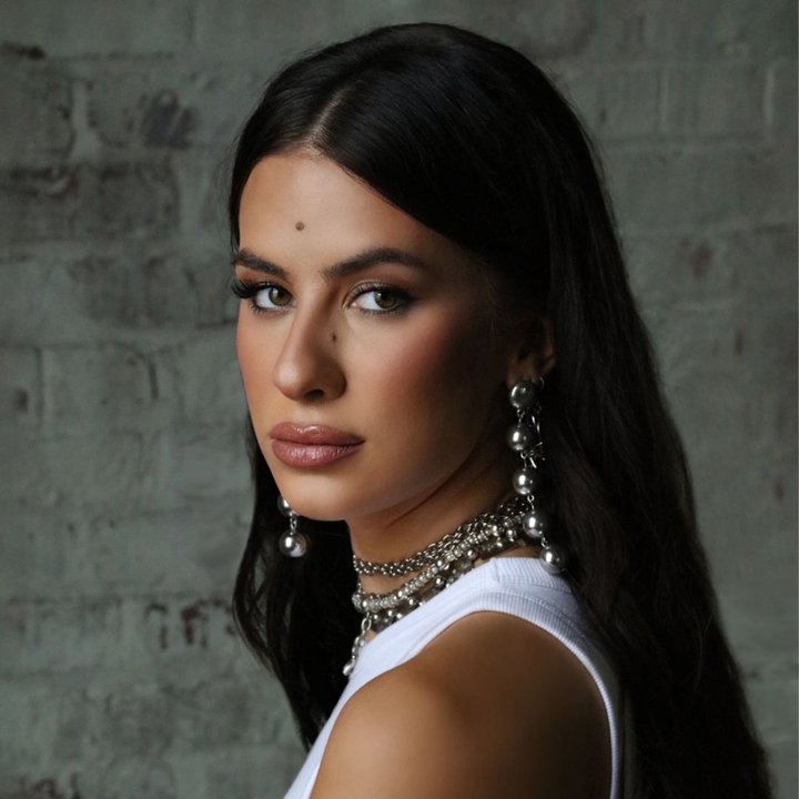 Kassi Ashton Concerts & Live Tour Dates: 2024-2025 Tickets | Bandsintown