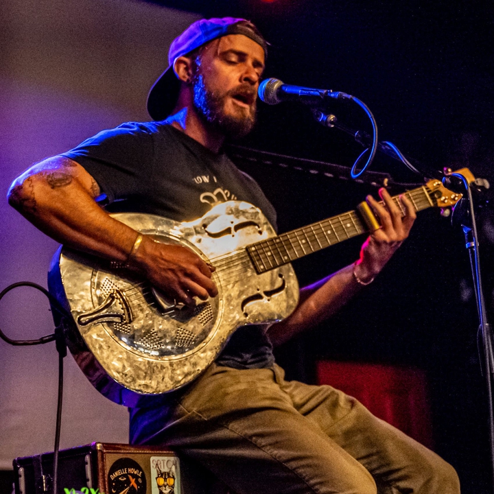Pete Henry Lake Mills Entradas, Aztalan Inn Bar & Grill 3 de julio de ...