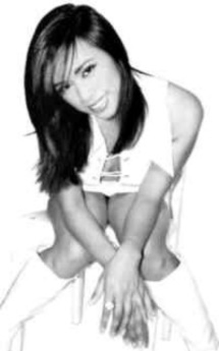 Jocelyn Enriquez Concerts & Live Tour Dates 20242025 Tickets