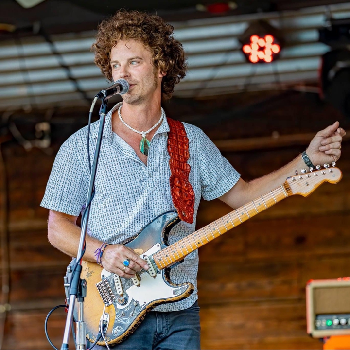 The Old No. 5s Lee's Summit Tickets, Iron Horse Bar & Grill Lees