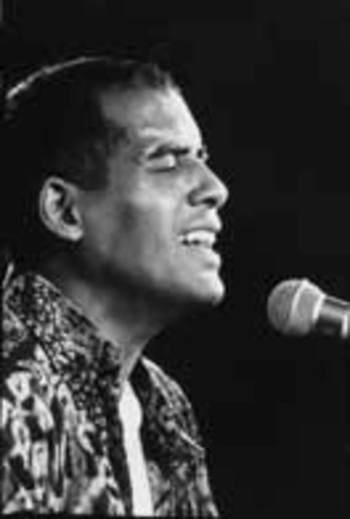 Erick Manana Tour Dates, Concert Tickets, & Live Streams