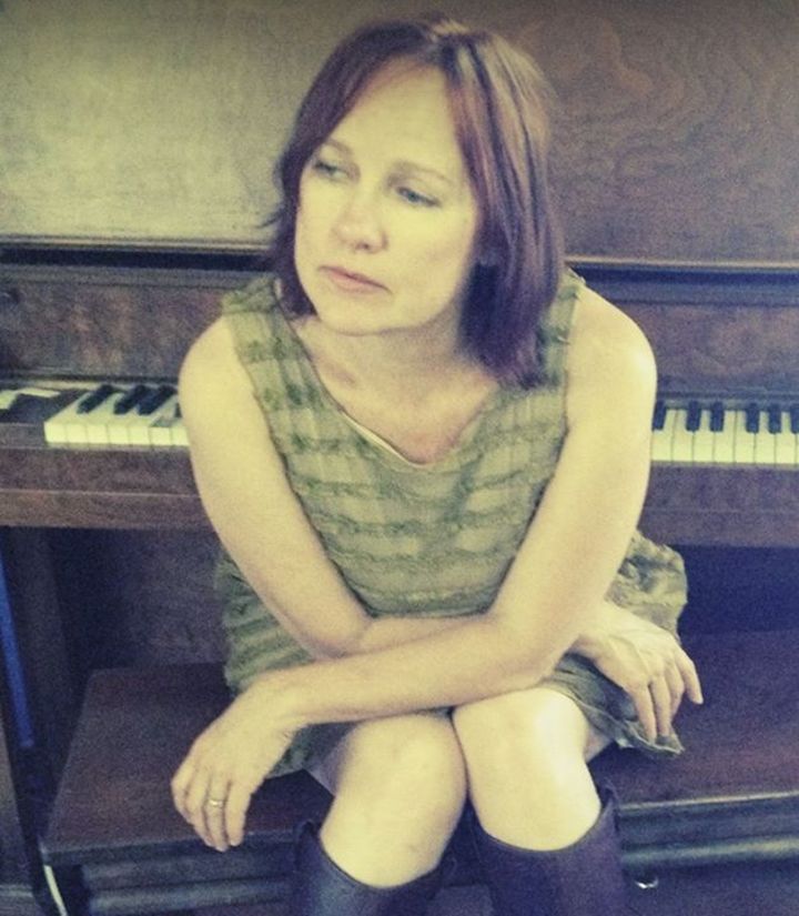 Iris DeMent USA Tour Dates, Concert Tickets, & Live Streams