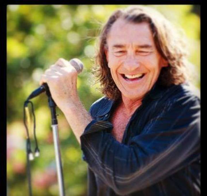 Fee Waybill Tour Dates, Concert Tickets, & Live Streams