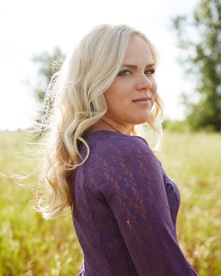 Laura Nicholson Music Nashville Concert Tickets Laura Nicholson