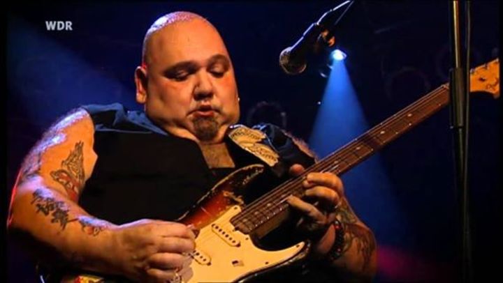 Borzea recommends best of Popa chubby live Blow job gay latino