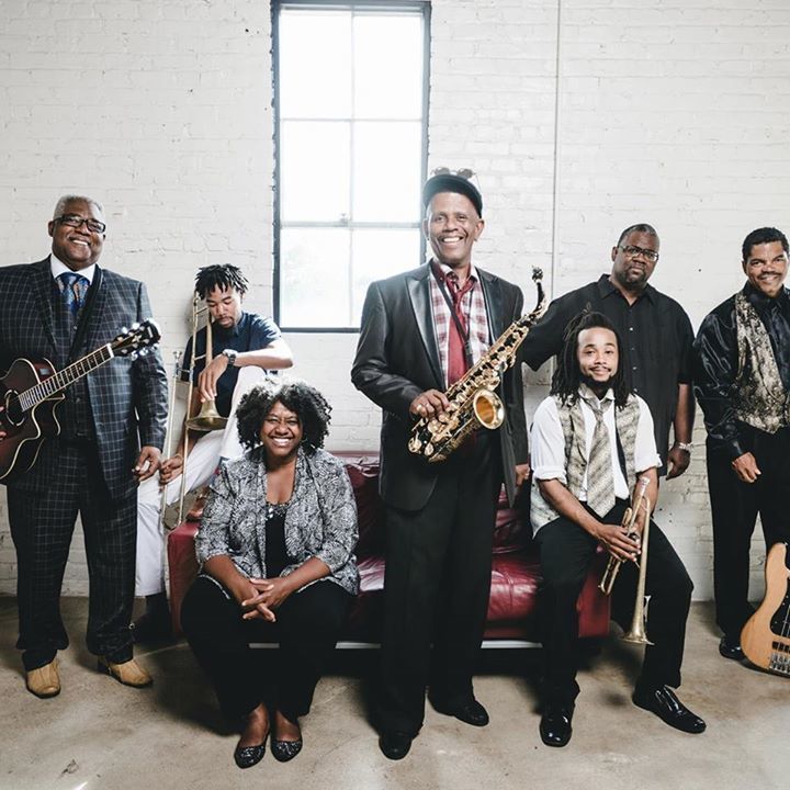 Klaxton Brown Tour Dates, Concert Tickets, & Live Streams