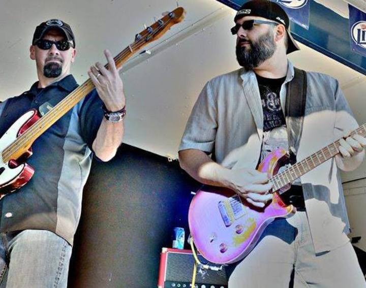 Mace In Dickson Band Tour Dates, Concert Tickets, & Live Streams