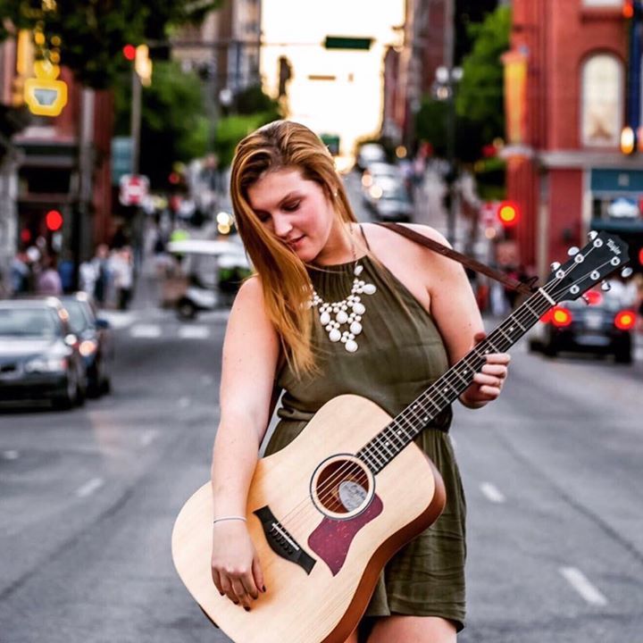 Sarah Larson Tour Dates, Concert Tickets, & Live Streams