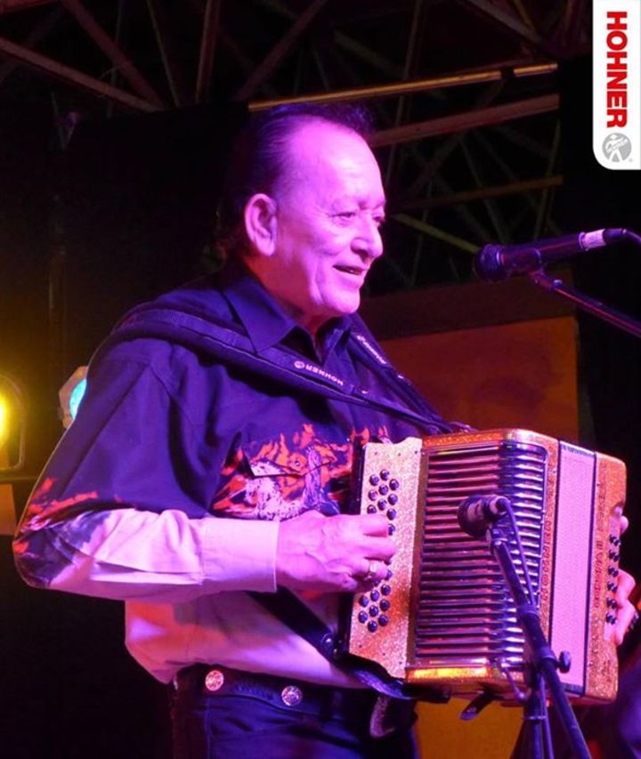 Flaco Jiménez Tour Dates 2017 - Upcoming Flaco Jiménez Concert Dates and Tickets Bandsintown