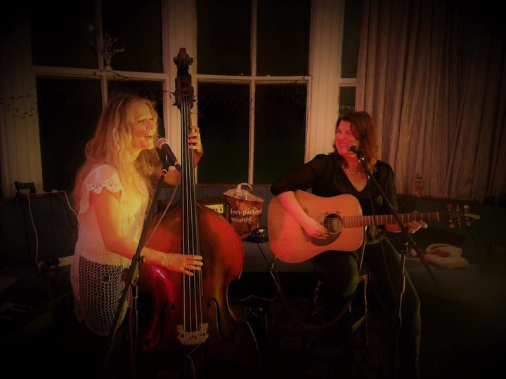 Bandsintown Daisy Daisy Music Tickets Maggie Mays Bar