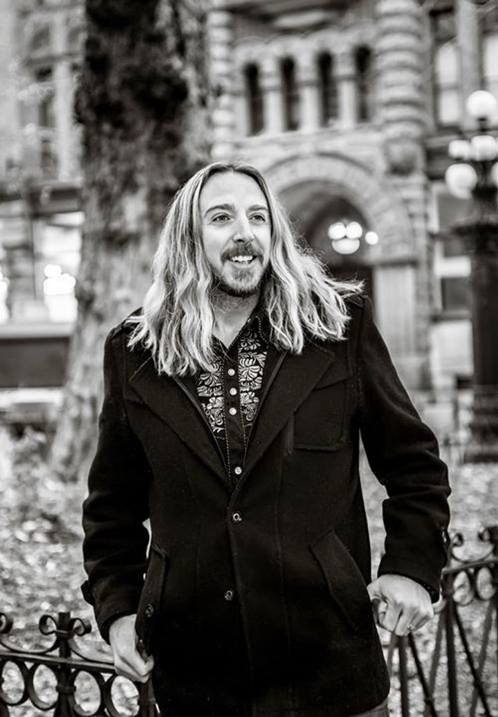 Jakob Singer and The Outsiders Tour Dates 2020 & Concert Tickets