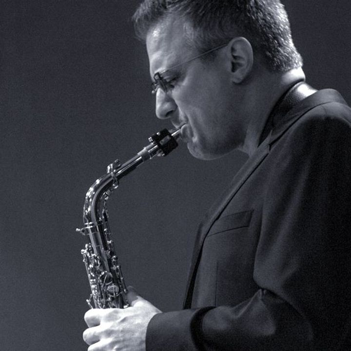 Bandsintown Mike DiRubbo Tickets Dizzy s Club Coca Cola Feb 13 2019