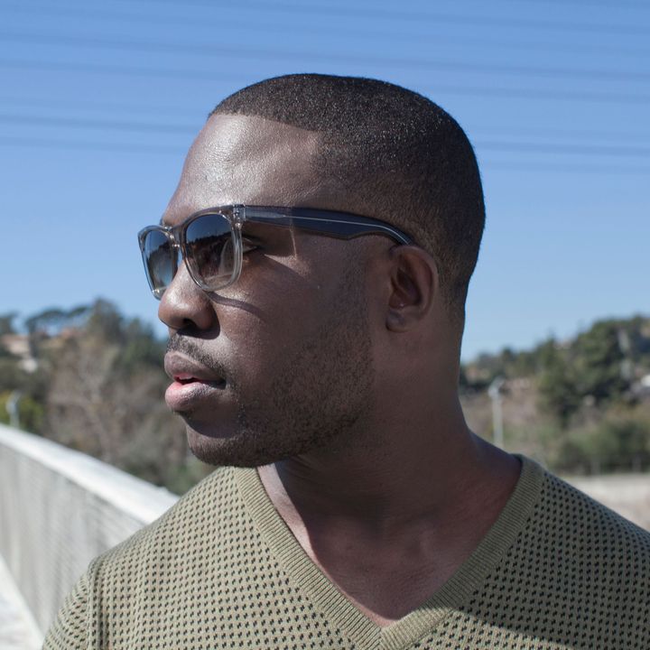Derrick Hodge Tour Dates, Concert Tickets, & Live Streams