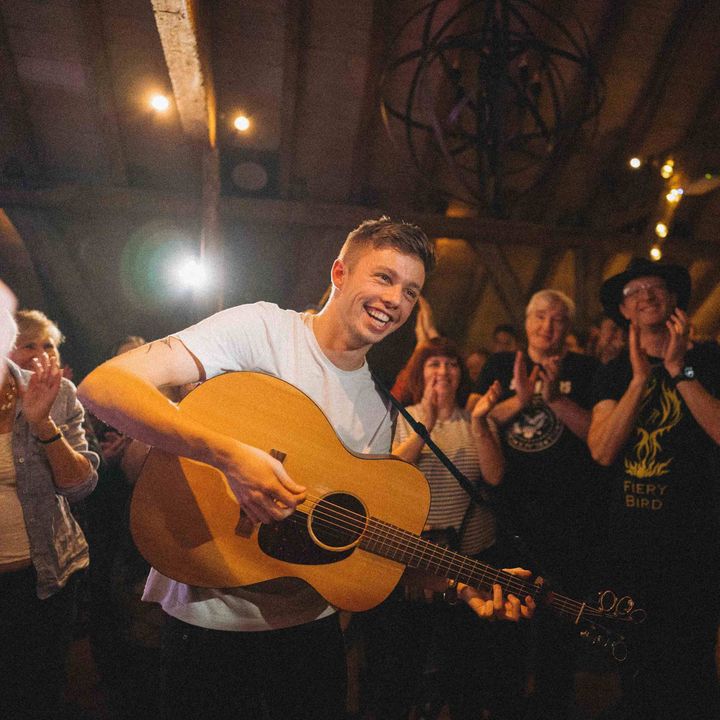Zach Johnson Music Tour Dates, Concert Tickets, & Live Streams