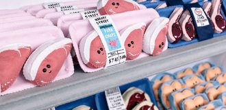 Lucy sparrow plush vegetables supermarket installations dezeen 2364 col 2 1704x1136 listing
