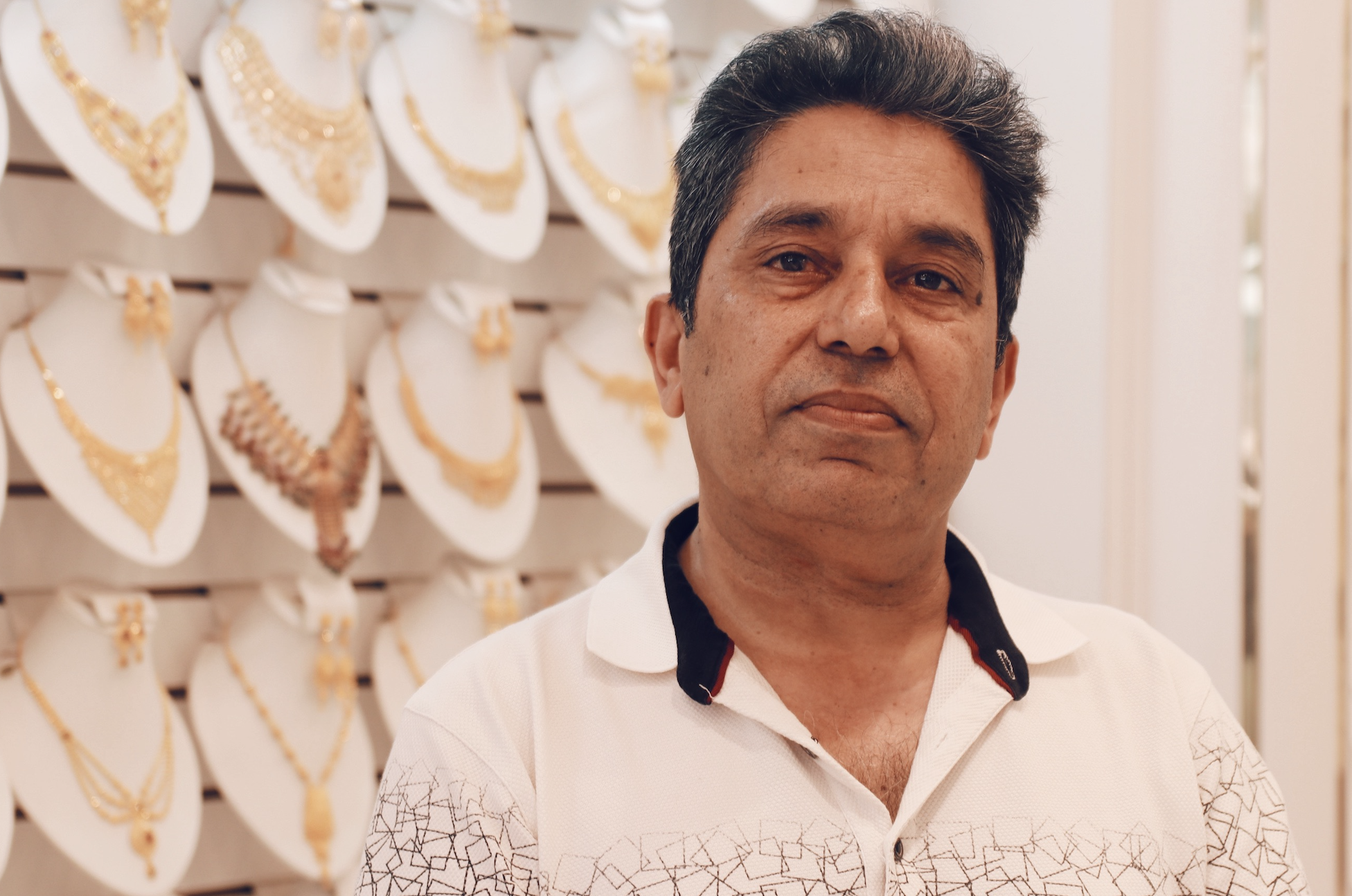 Naseem Khan Alizai Keeps The Tradition Of Gold Jewelry Alive Bklyner